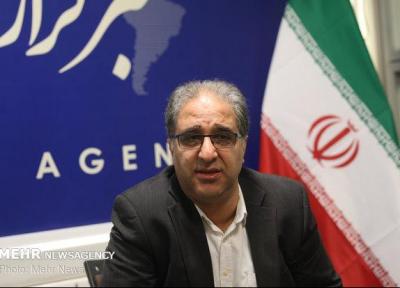 خبرنگاران کتاب توانسته اند نقش خط شکن را در این حوزه ایفا کنند