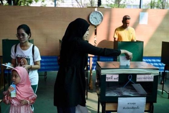 آغاز انتخابات پارلمانی در تایلند شروع انتخابات پارلمانی در تایلند