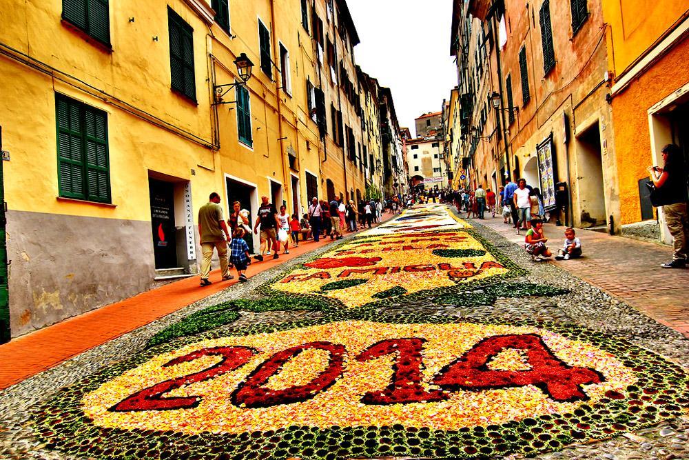 جشنواره ها، تعطیلات و رویدادهای مهم ایتالیا