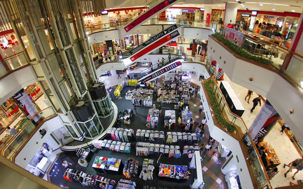 مرکز خرید اوتلت لباس بانکوک (تایلند)