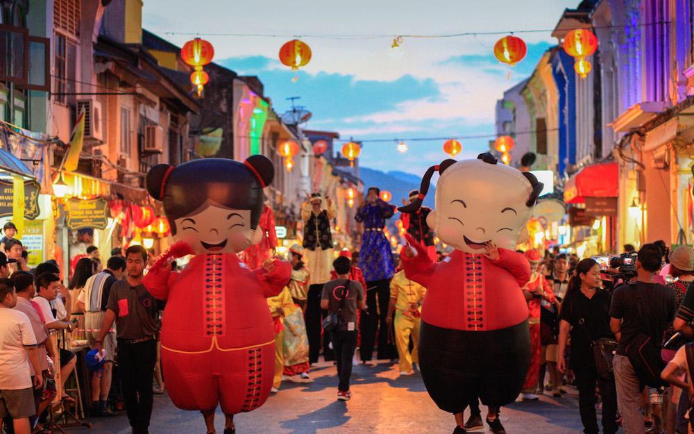 شرکت در جشن سال نو چینی در تور پوکت