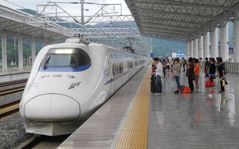 قطارهای فوق العاده سریع چین: محبوب و راحت