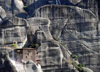 صومعه های تاریخی Meteora در یونان