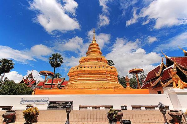 هشت معبد مقدس که حتما باید در چیانگ مای (تایلند) ببینید
