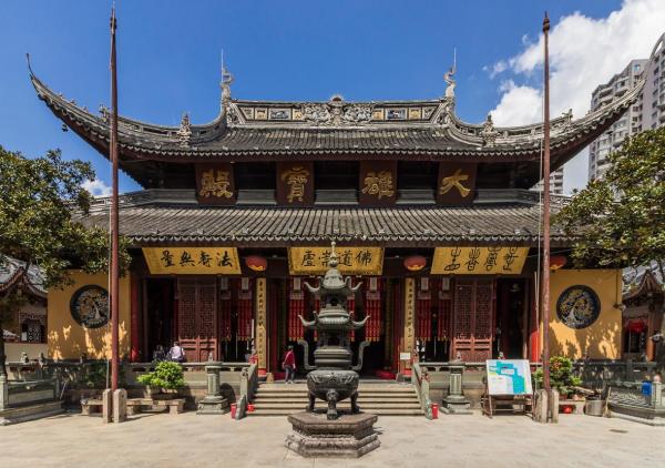 معبد جید بودا شانگهای (چین)