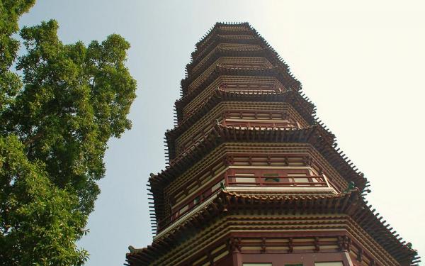 معبد شش درخت انجیر گوانجو (چین)