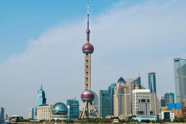 برج مروارید شرقی شانگهای (چین)
