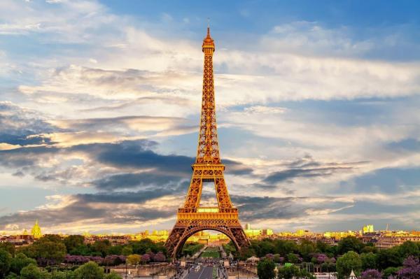 برج ایفل پاریس (فرانسه)