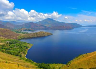 دریاچه توبا (اندونزی)