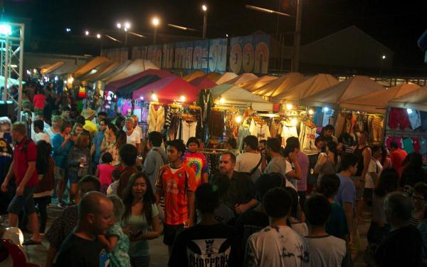 بازار شبانه تپراسیت پاتایا (تایلند)