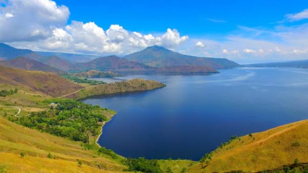 دریاچه توبا (اندونزی)
