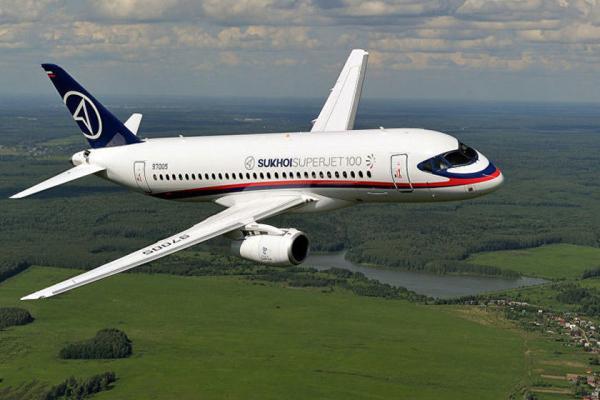 تور ارزان روسیه: اجاره هواپیماهای سوخو 100 از روسیه به وسیله یک شرکت ایرانی