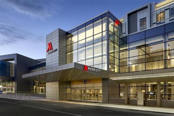 هتل 4 ستاره مریوت کلگری (Calgary Marriott Downtown Hotel)